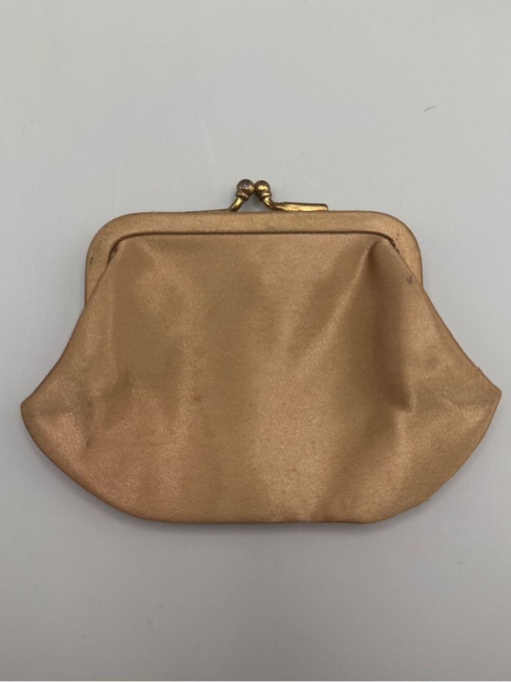 Vintage Satin Golden Kiss Lock Coin Change Purse/Pouch  Women’s 3x4”